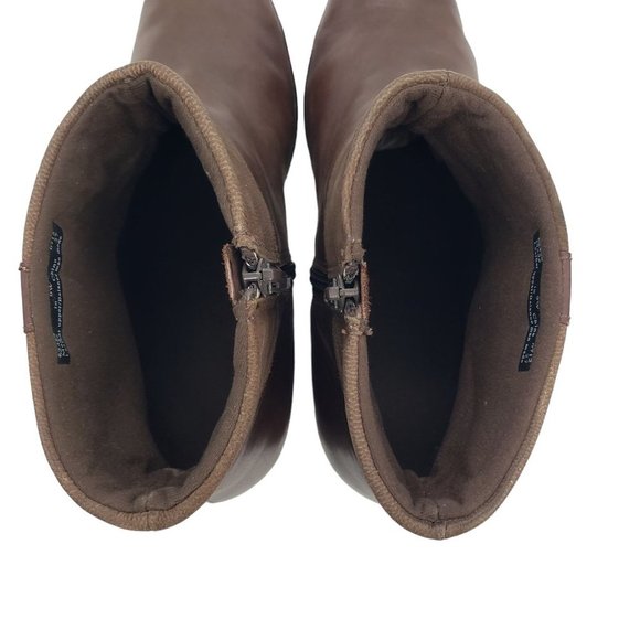 CLARKS Sz 9 Wide Ingalls Dover Brown Leather Side Zip Heeled Ankle Comfort Boots - Picture 8 of 14